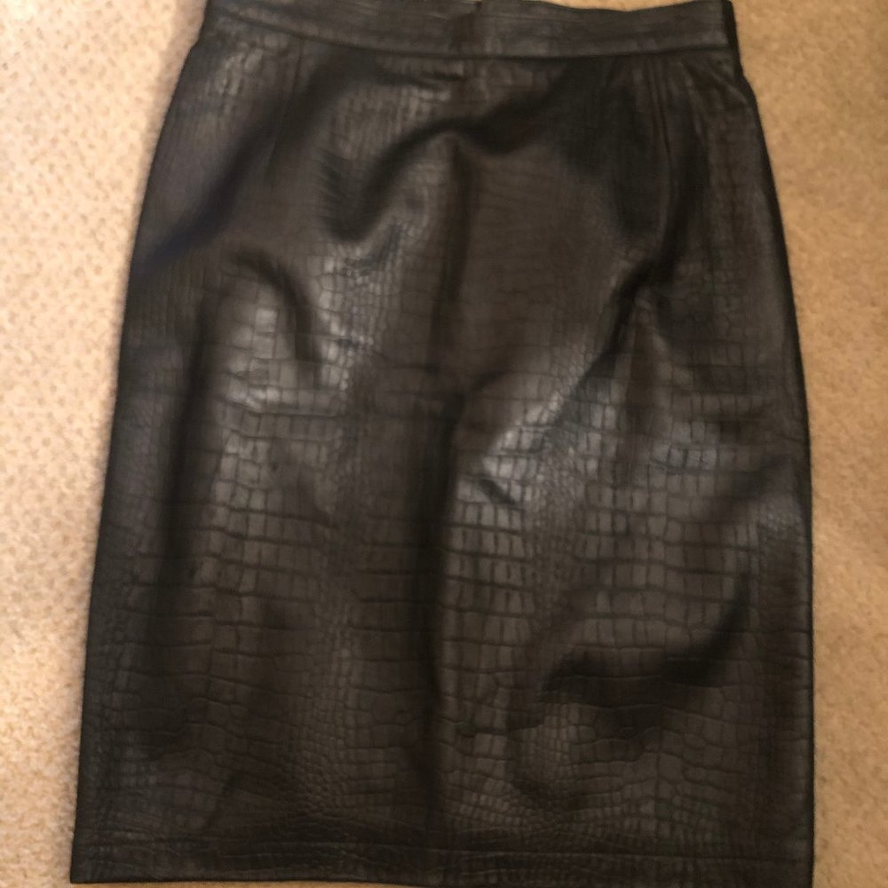 Wilson’s Leather Maxima Snake Skin Skirt Size 10